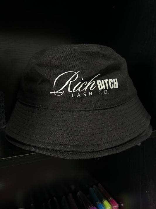 RICH BITCH LASH CO. 🖤bucket hat